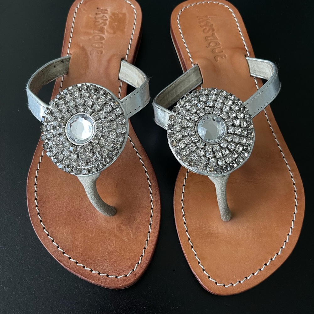 Mystique Boutique flat sandals